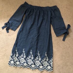 Jessica Howard Size 6 Off-Shoulder Blue Dress Eyelet Floral Embroidery